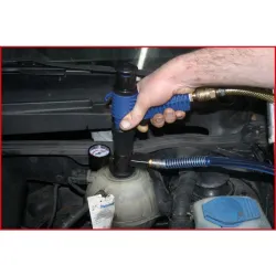 Pistolet de remplissage du circuit de refroidissement KSTOOLS 150.2070 | 150.2070
