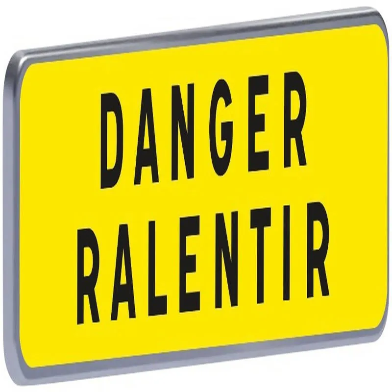 KM9 700 T1 "DANGER RALENTIR" J Taliaplast 525314