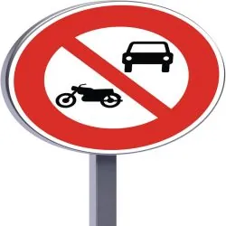 B7A ACCES INTERDIT AUX VEHICUL Taliaplast 522705