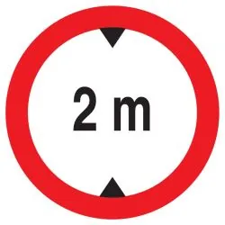 Panneau INTERDIT AUX VEHICULES DE PLUS Taliaplast 723274