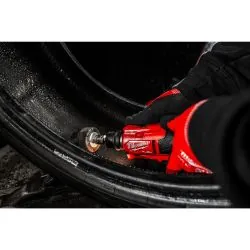 MILWAUKEE MEULEUSE DROITE 12 VOLTS FUEL SPÉCIFIQUE AUTO M12