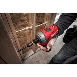 MILWAUKEE VISSEUSE A CHOCS 12 VOLTS FUEL M12 FQID-202X