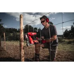 MILWAUKEE AGRAFEUSE POUR CLÔTURE 18 VOLTS FUEL M18 FFUS-0C 