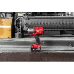 MILWAUKEE BOULONNEUSE A CHOCS 18 VOLTS FUEL ONE KEY M18