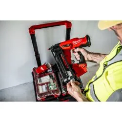 MILWAUKEE CLOUEUR DE FINITION 18 VOLTS FUEL M18 FN16GA-202X