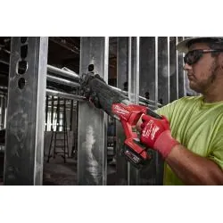 MILWAUKEE SCIE SABRE 18 VOLTS FUEL ONE KEY M18 ONEFSZ-0X