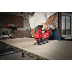 MILWAUKEE SCIE SAUTEUSE 18 VOLTS FUEL M18 FJS-502X 