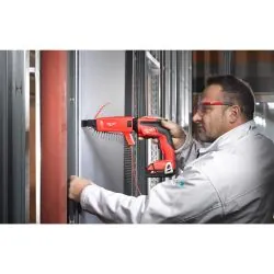 MILWAUKEE VISSEUSE PLAQUISTE 18 VOLTS FUEL M18 FSGC-202X 