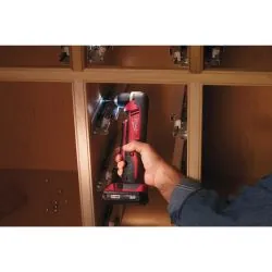 MILWAUKEE VISSEUSE D'ANGLE 18 VOLTS C18 RAD-0 4933427189