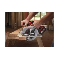 MILWAUKEE SCIE CIRCULAIRE BOIS 18 VOLTS HD18 CS-0