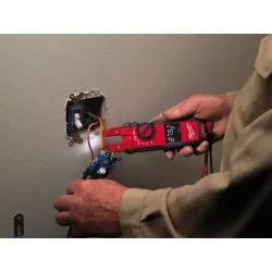 MILWAUKEE PINCE MULTI-MÈTRIQUE A PILE 2205-40 4933416972