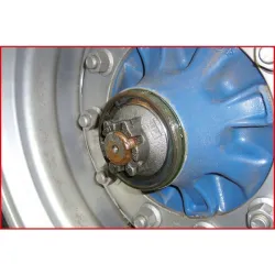 Douille ovale pour écrou de moyeu . spécial BPW . 80 mm KSTOOLS 450.0205 | 450.0205