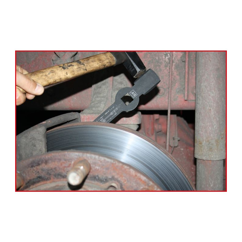 Clé à frapper 6 pans 26mm pour étriers de frein KSTOOLS 517.0926 | 517.0926