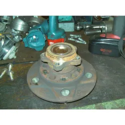 Extracteur pour disques de frein . M10 . Longueur 1000 mm KSTOOLS 700.1470 | 700.1470