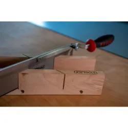 Scie à dos reversible pour travaux de finition L. 250mm . 2 angles de coupe 13TPI KSTOOLS 907.2511 | 907.2511