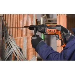 Perceuse à percussion 750 W SB2E850R AEG POWERTOOLS | SB2E850R