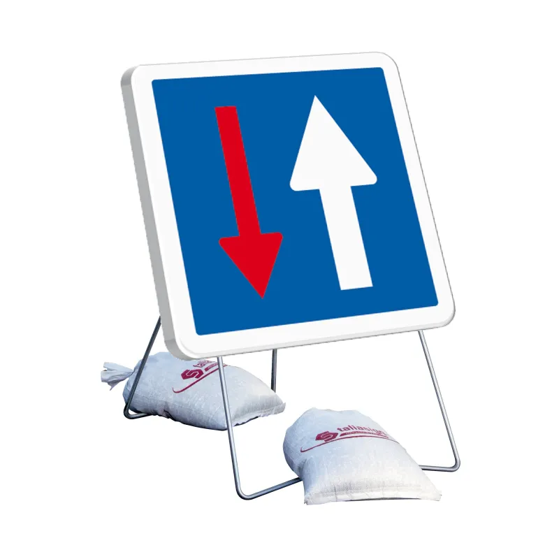 C18 700 T1 SENS PRIORITAIRE 70 Taliaplast 523801 | 523801 C18 700 T1 SENS PRIORITAIRE 70 Taliaplast 523801 | 523801