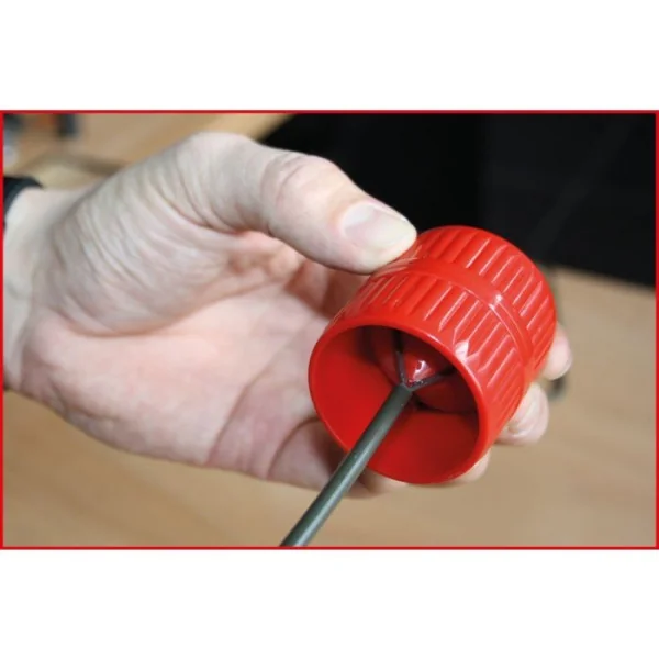 Ébavureur plastique pour tubes . extérieur: Ø6 - 42 mm . interieur: Ø3 - 42 mm KSTOOLS 105.2000 | 105.2000 Ébavureur plastique pour tubes . extérieur: Ø6 - 42 mm . interieur: Ø3 - 42 mm KSTOOLS 105.2000 | 105.2000