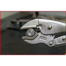 Pince étau à mors en V . 0-25 mm KSTOOLS 115.1151 | 115.1151