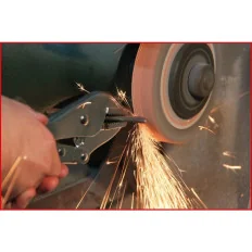 Pince étau à mâchoires droites . 0-28 .5 mm KSTOOLS 115.1501 | 115.1501