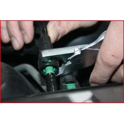 Pince pour raccords rapides de conduites de carburant | Pinces & Tenai