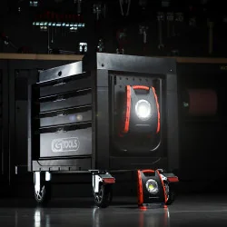 Projecteur mobile à LED 30W 1500Lumens rechargeable KSTOOLS | Vis bois